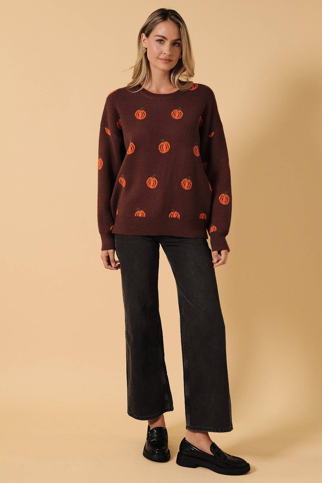 Oversized Pumpkin Graphic Crew Neck Knit Sweater